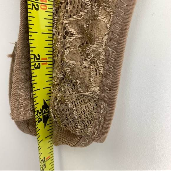 REVAMPED Beige Lace Teddy Bodysuit size Medium - Picture 5 of 9